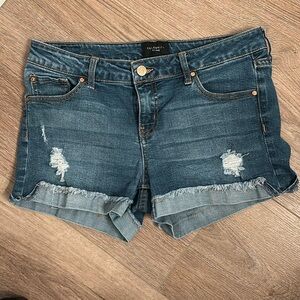 Celebrity Pink Jean Shorts Size 7